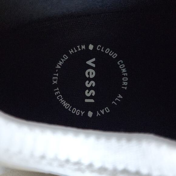 Vessi Waterproof Shoes Womens Size 10 Sneakers Stormburst WhiteRugged Trail - Picture 10 of 13